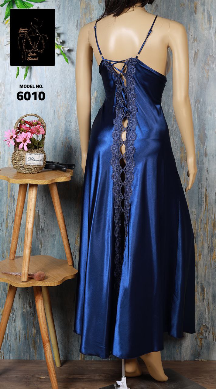 blue dress